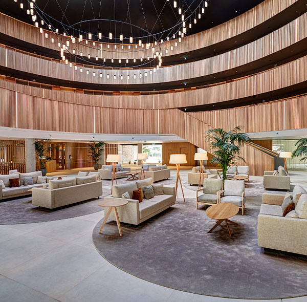 Gran auditorium para eventos de hasta 400 personas en Protur Biomar Sensatori