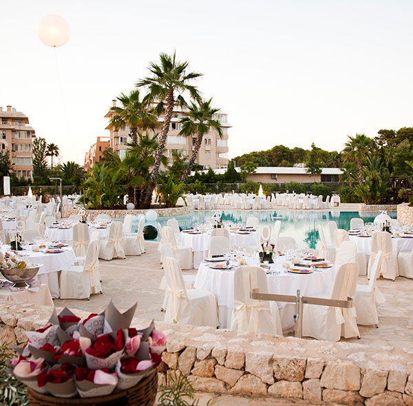 Terraza exterior para eventos en Protur Biomar Sensatori Resort